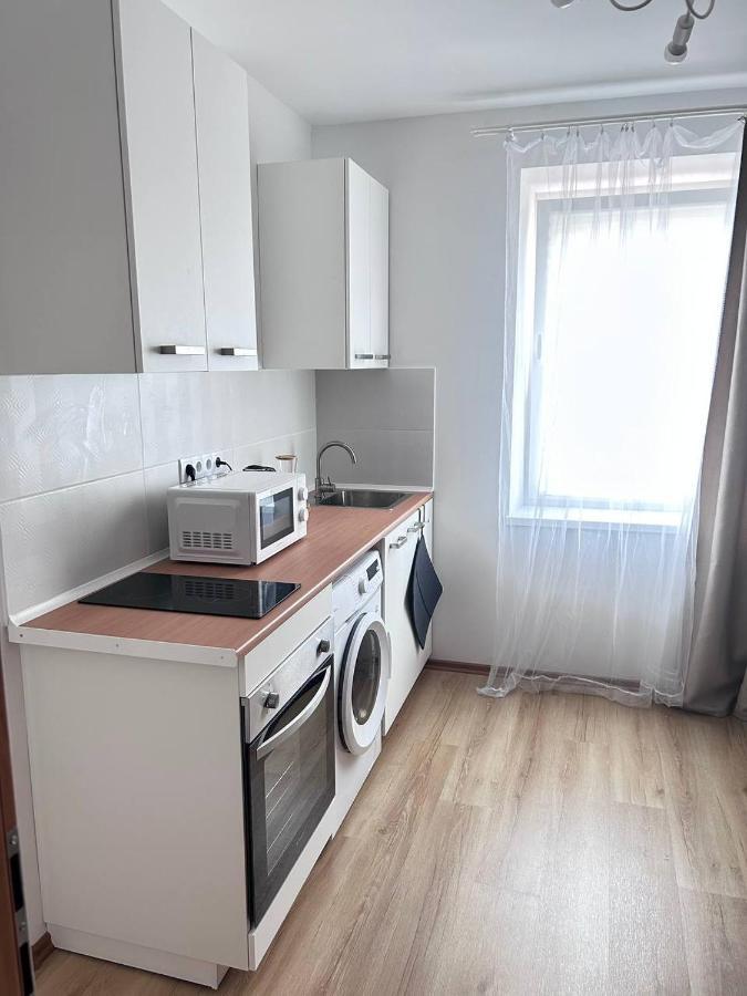 Stone Apartment - Free Parking 카토비체 외부 사진